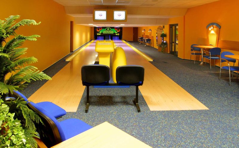 Bowling- und Golfsimulator – Harmony Hotel Spindlermühle 1