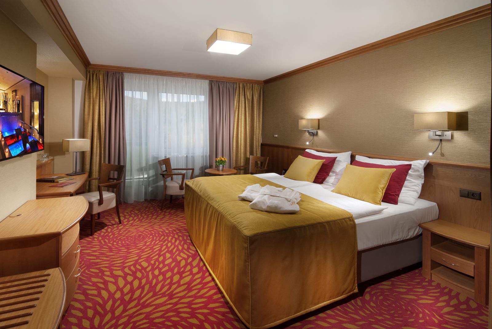 Harmony Hotel Špindlerův Mlýn - Dvoulůžkový pokoj typu Comfort s manželskou postelí