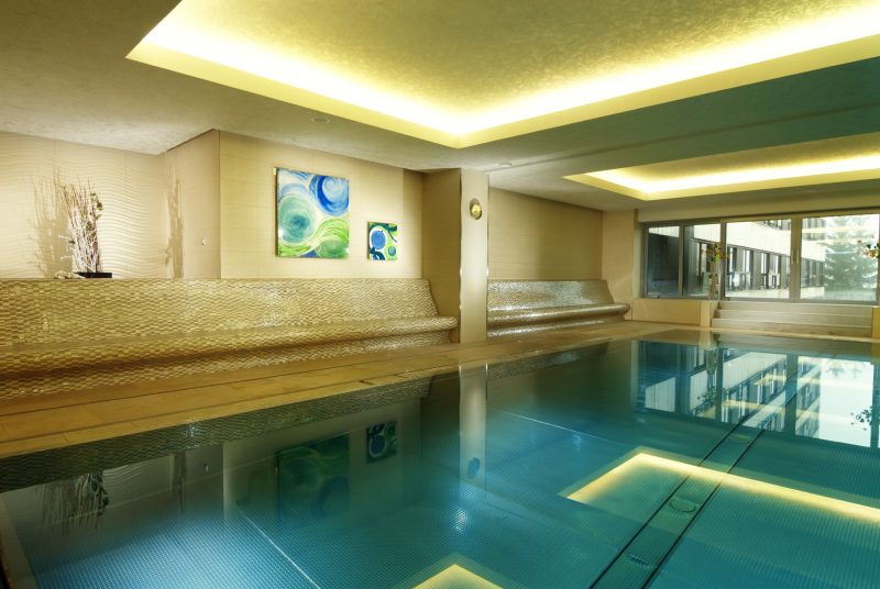 Wellness Spindlermühle - Harmony Hotel Spindlermühle - Schwimmbad